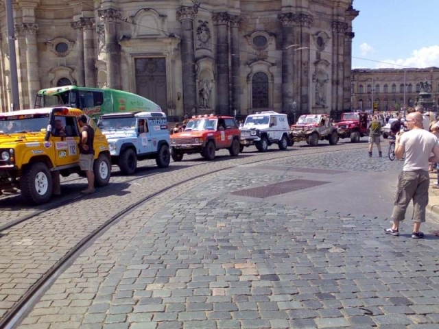 showstart-jeeps1-1