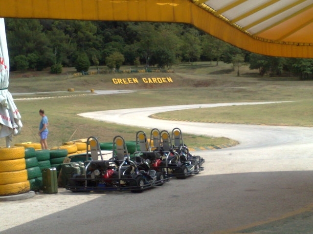 09