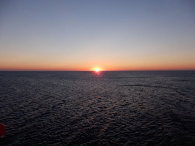 Sonnenuntergang auf Hoher See