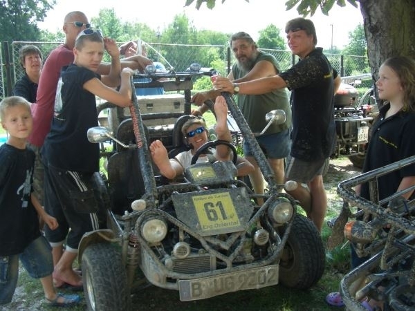 09