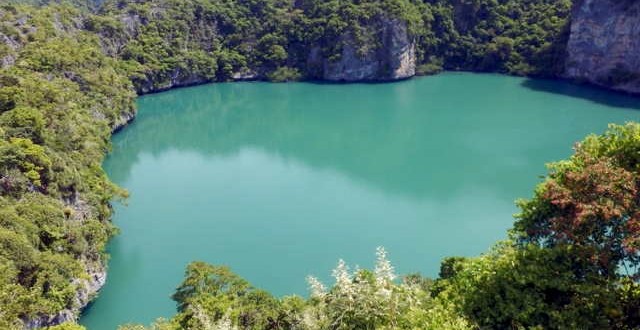 Ang-Thong-Nationalpark-Emerald-Lake-13