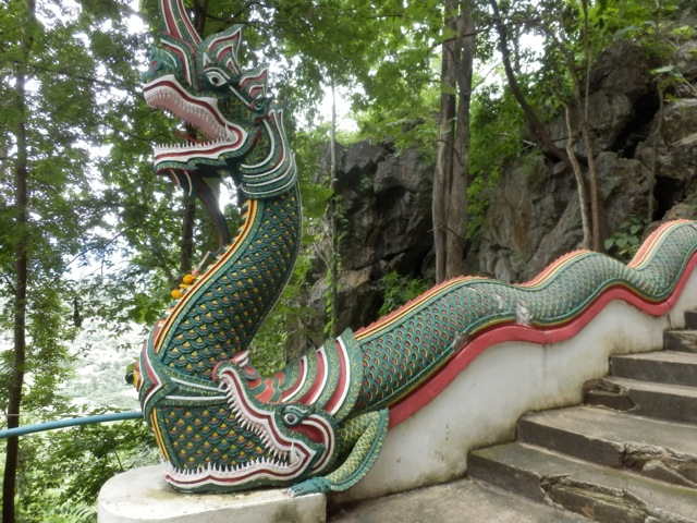 Muang-On-Cave-09