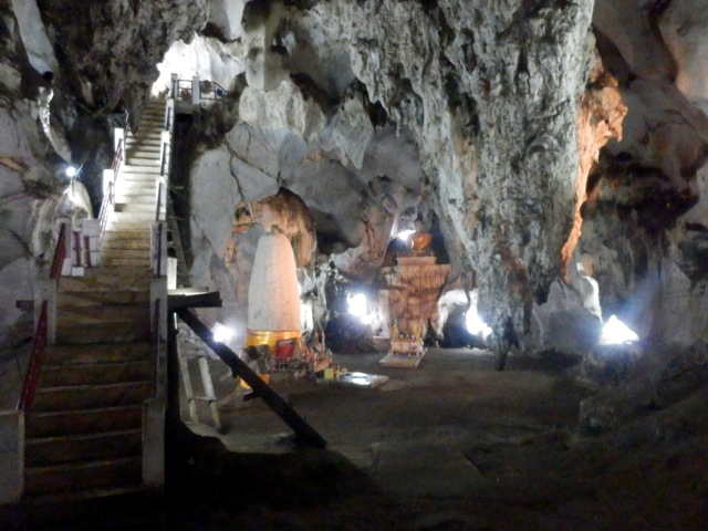 Muang-On-Cave-37