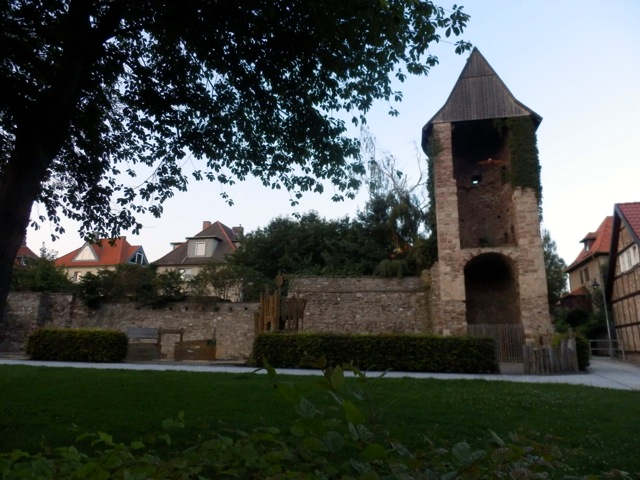 Stadtmauer-alter-Turm
